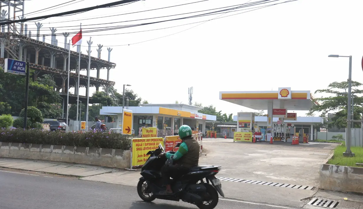 Kosongnya pasokan BBM di SPBU swasta terjadi setidaknya sejak akhir Agustus 2025 lalu. Kondisi ini bukan pertama kalinya terjadi sepanjang tahun ini. (Kapanlagi.com/Budy Santoso)