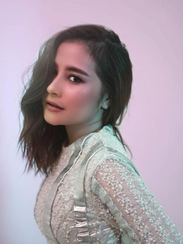 Prilly Latuconsina (Foto: Instagram @prillylatuconsina96)