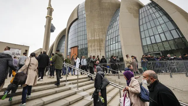 Masjid Terbesar di Jerman Mulai Kumandangkan Azan