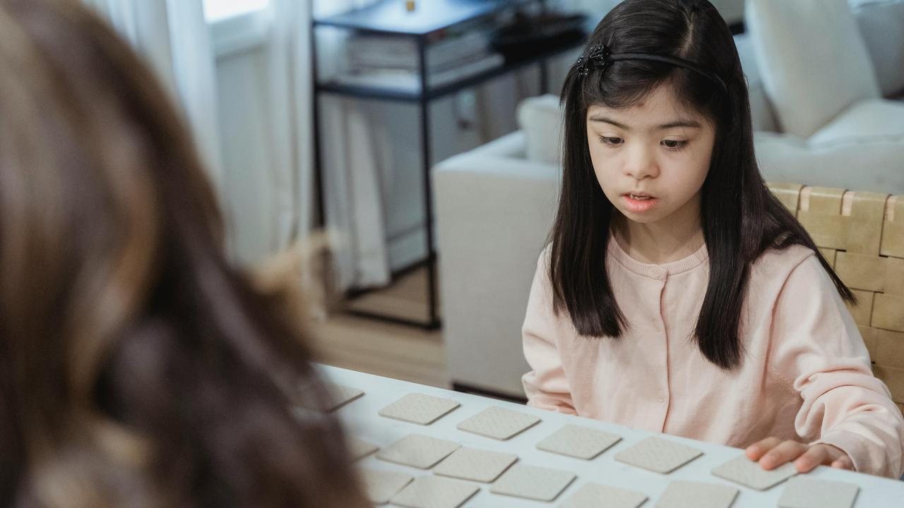 Pentingnya Mendeteksi Sejak Dini, Mengenali Gejala Autisme dan ADHD pada Anak