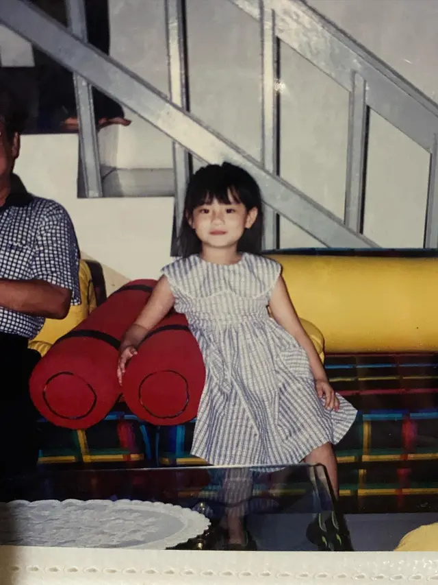 Genap Berusia 28 Tahun, Ini 6 Potret Masa Kecil Gege Elisa yang Curi Perhatian
