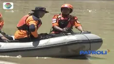 Dengan menggunakan perahu karet, Tim SAR gabungan kembali melanjutkan pencarian bocah lima tahun atas nama Reihan yang hilang saat bermain di sungai.