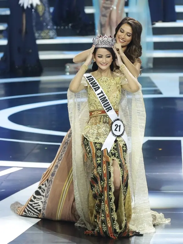 Jawaban Ayu Maulida yang Membuatnya Jadi Puteri Indonesia 2020 ...