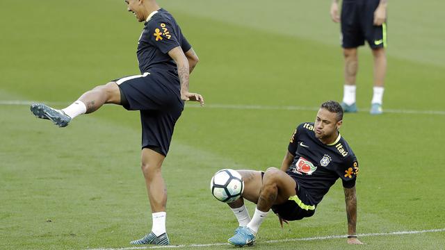 Neymar Jr, Brasil, Ekuador, Kualifikasi Piala Dunia