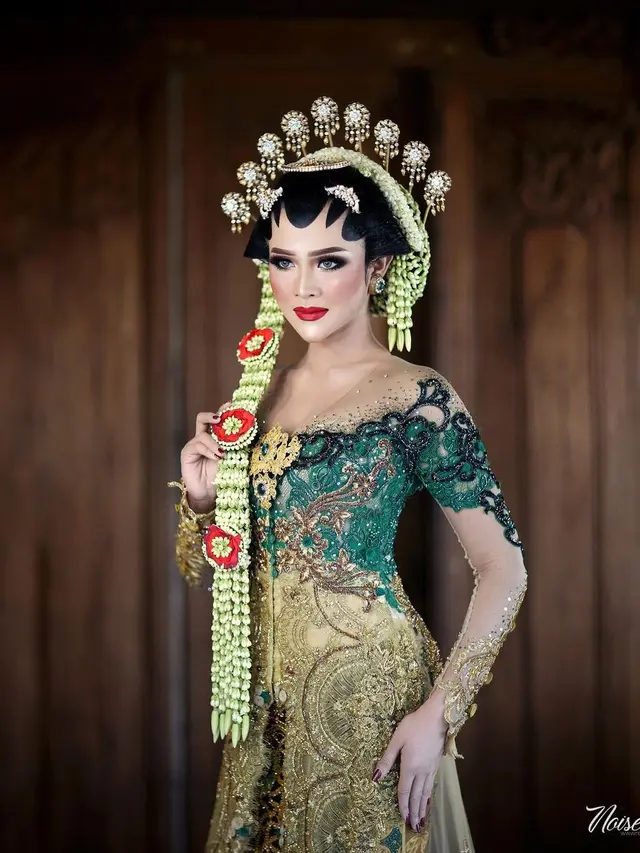 Bella Bonita dalam kebaya pengantin (Instagram/bellabonita_r.a)