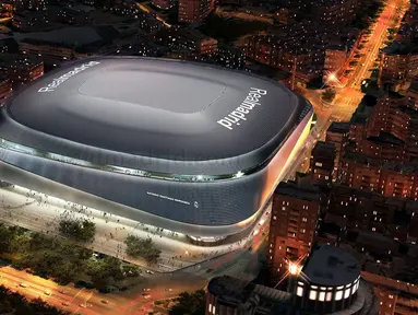 Visualisasi Stadion Santiago Bernabeu setelah direnovasi terlihat dalam gambar selebaran yang dirilis pada Selasa (2/4). Real Madrid siap merenovasi Santiago Bernabeu. (Real Madrid/Handout via REUTERS)