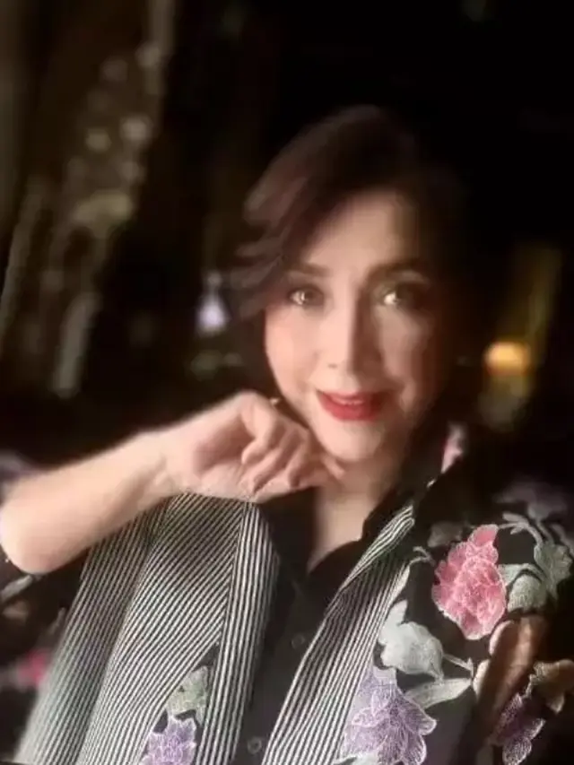 Widyawati tetap cantik sejak muda (Instagram//widyawati_sophiaan)