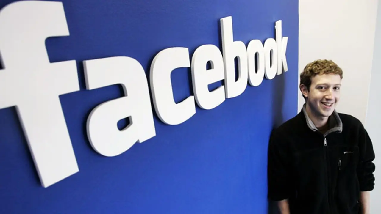 multi-mark-zuckerberg-131007c.jpg