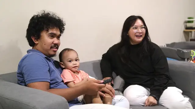 Bayu Bersama Keluarga