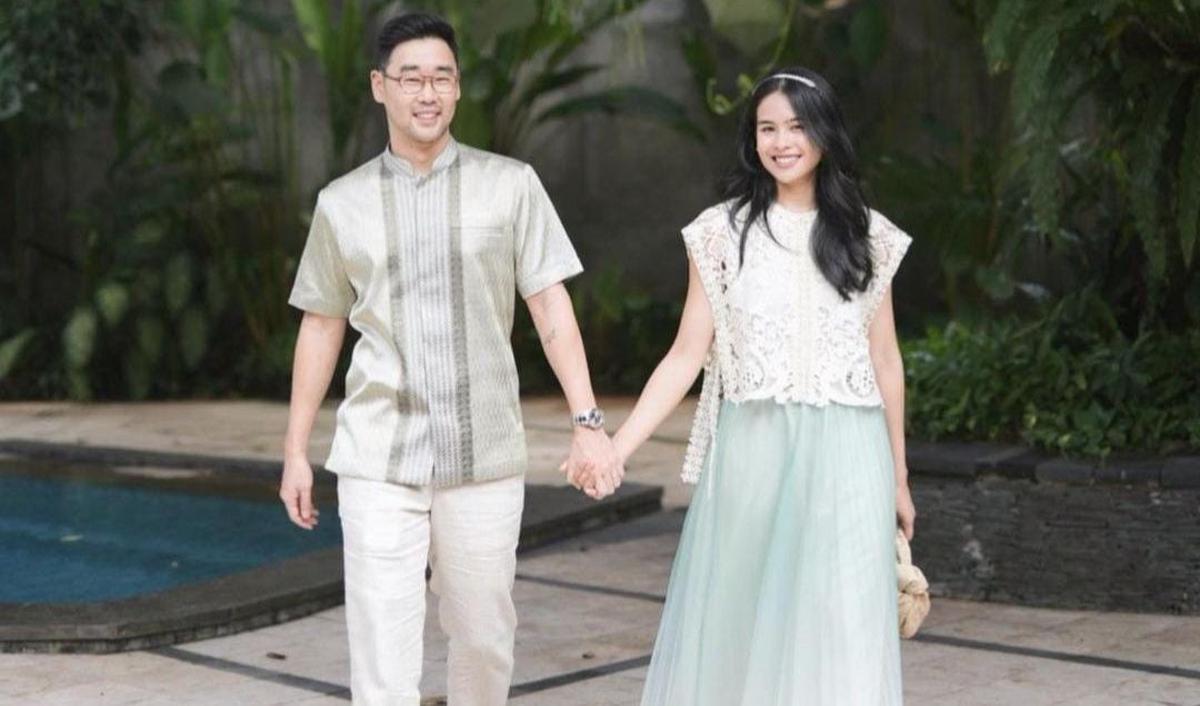 <b>2. Model Sage Green Dress Ala Maudy Ayunda</b><br>
