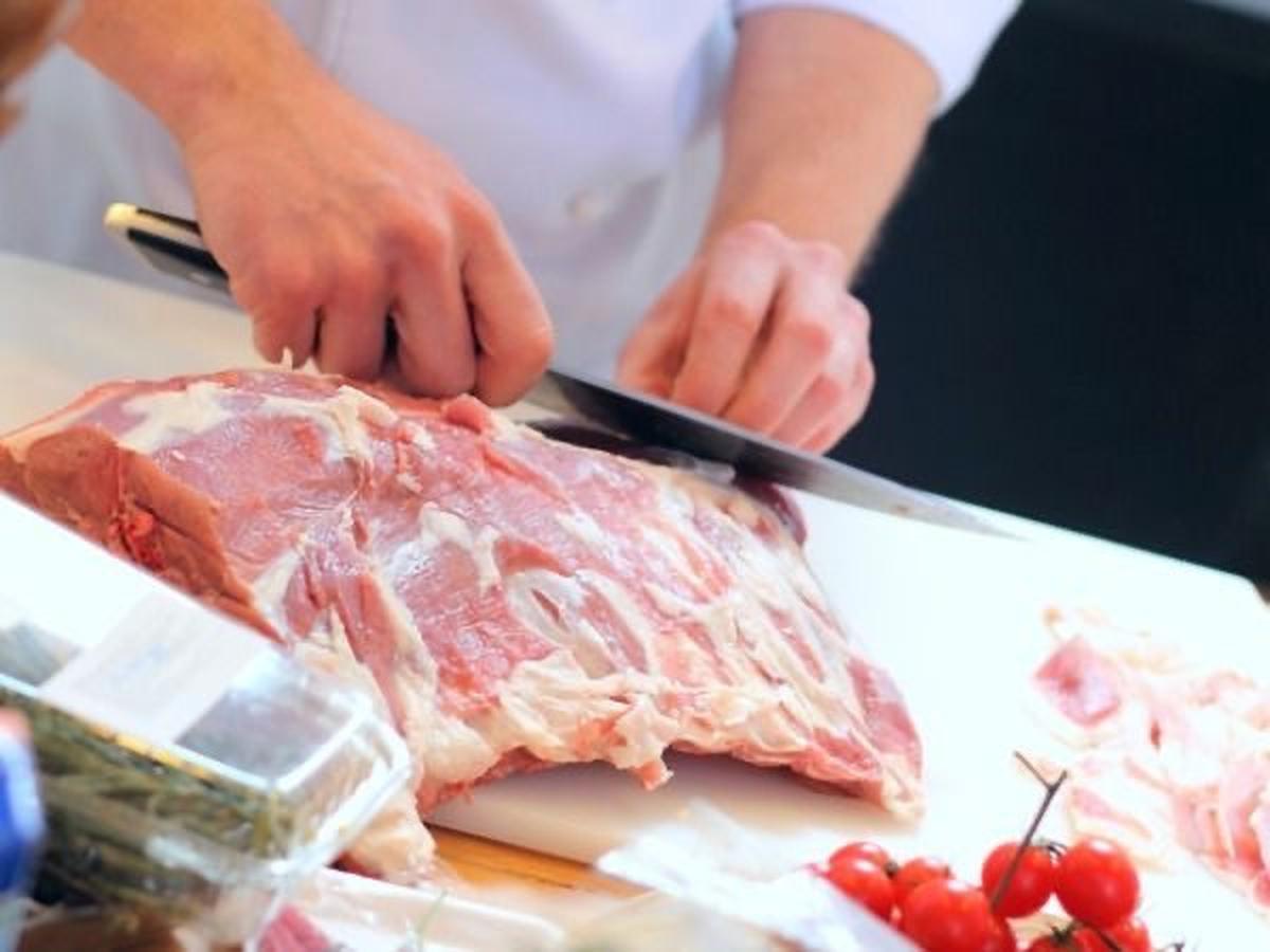 7 Tips Memasak Daging Agar Empuk dan Tidak Alot, Bikin Semua Orang Ketagihan!