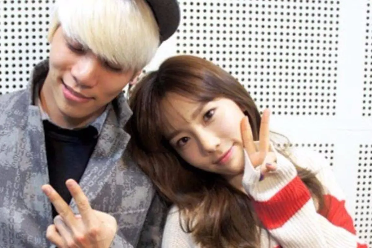 [Bintang] Jonghyun SHINee dan Taeyeon