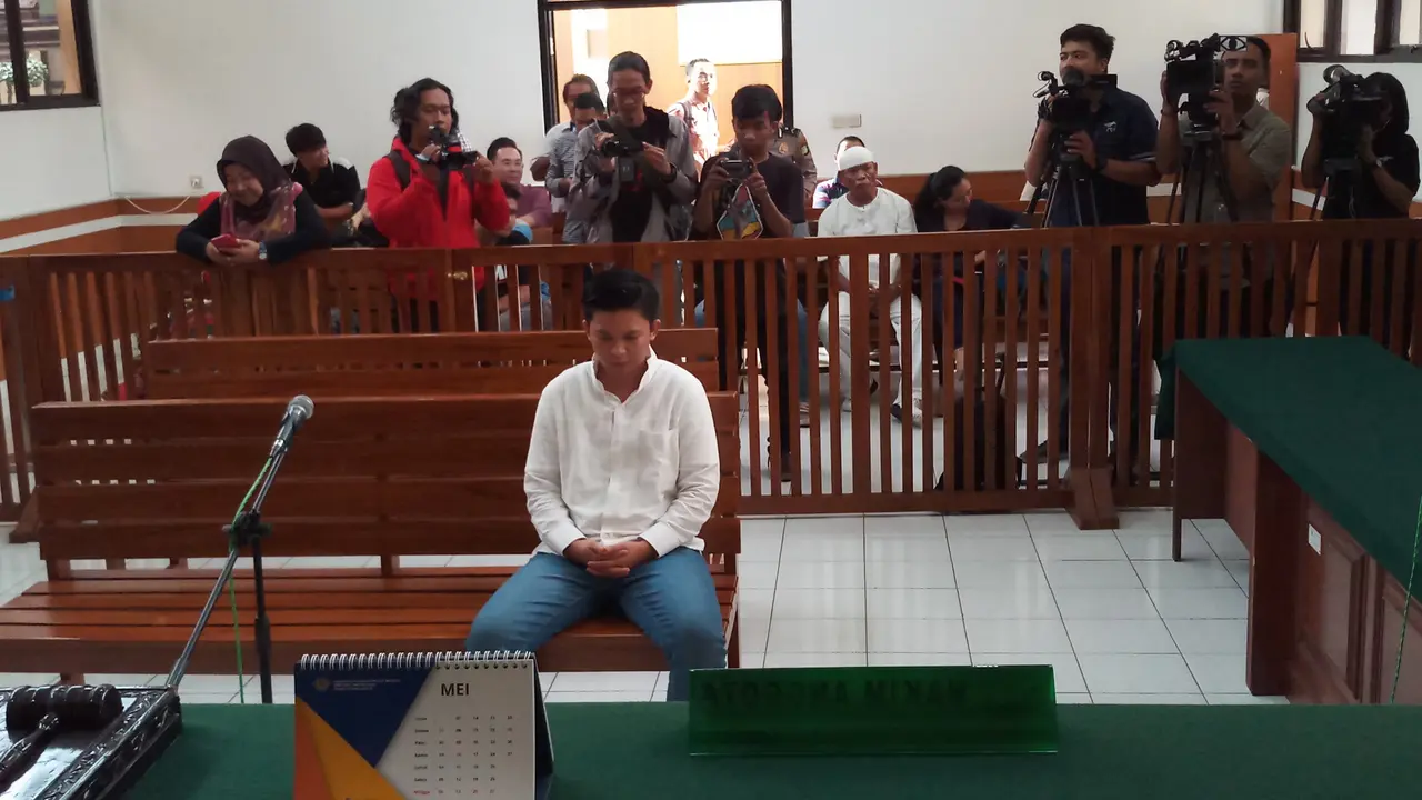 Direktur Keuangan First Travel, Kiki Hasibuan,  jalani sidang pembacaan pleidoi (Liputan6.com/Ady Nugrahadi)