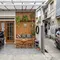 7 Desain Teras Rumah Gang Sempit agar Motor Tetangga Tetap Bisa Lewat