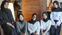 Putih Abu-Abu Siapkan Album Perdana Bersama Warner Music Indonesia