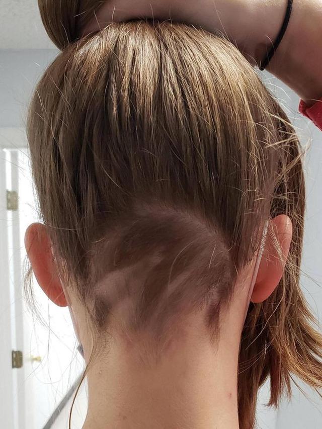 6 Momen Lucu Salah Potong Rambut Ini Bikin Elus Dada