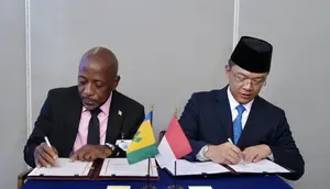 Indonesia Teken Perjanjian Bebas Visa Paspor Diplomatik dan Dinas dengan 3 Negara