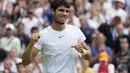 Alcaraz merupakan semifinalis termuda di Wimbledon sejak Novak Djokovic mengukir pencapaian serupa pada 2007. (AP Photo/Kirsty Wigglesworth)