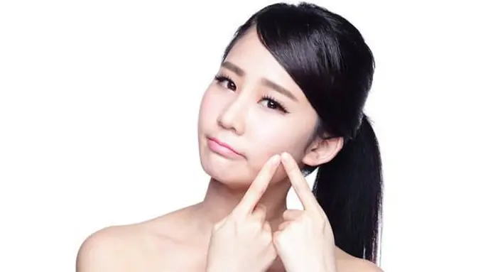 Jerawat mengganggu penampilan/copyright: thinkstockphotos.com