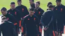 Para pemain Juventus mengambil bagian dalam sesi latihan di tempat latihan Juventus di Turin, Italia (16/2/2021).  Pelatih Andrea Pirlo menyatakan dua nama dipastikan tidak akan bermain karena cedera yaitu Paulo Dybala dan Leonardo Bonucci. (AFP/Marco Bertorrello)
