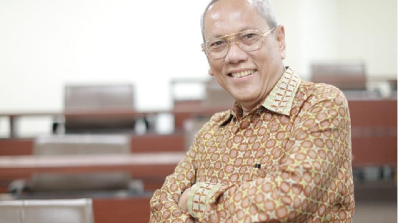 Prof Tjandra Yoga Aditama