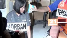 Dari hasil rekonstruksi didapat fakta, korban dipukul dengan benda tumpul dan tajam.