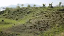 Suasana bekas jalur lahar letusan Gunung Agung 1963 di kawasan Kubu, Karangasem, Bali, Kamis (7/12). Letusan Gunung Agung pada tahun 1963 menyisakan berbagai material di kawasan tersebut, seperti batu dan pasir. (Liputan6.com/Immanuel Antonius)