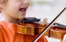 Manfaat Bermain Alat Musik bagi Anak, Bantu Kembangkan Kognitif si Kecil