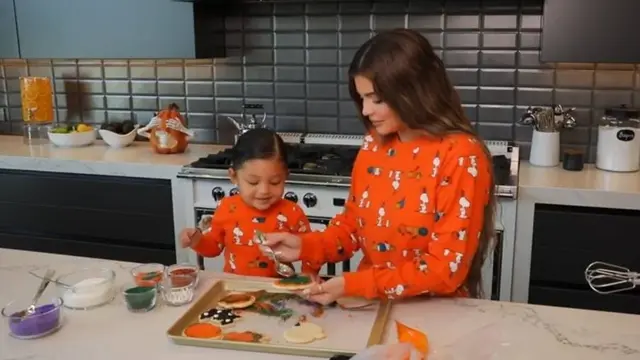 Kylie Jenner dan Stormi Webster