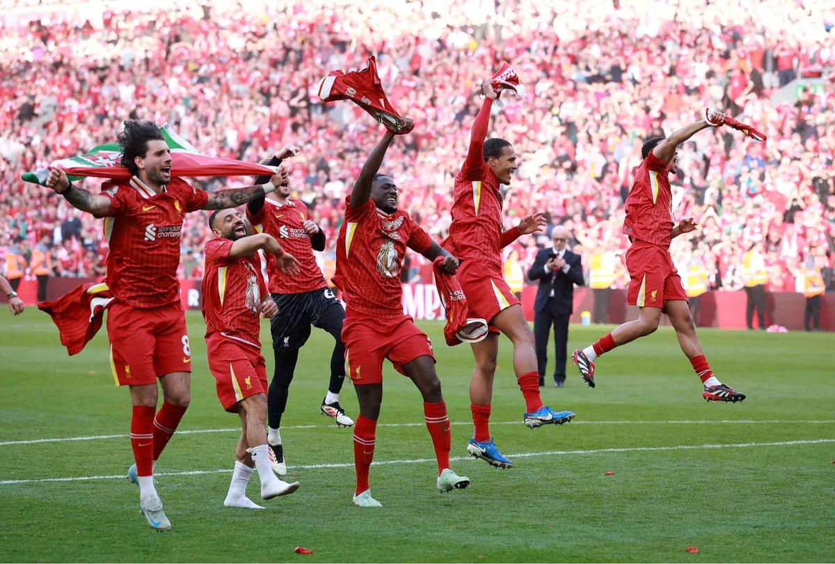FOTO: Bantai Tottenham Hotspur, Liverpool Juara Liga Primer Inggris 2024-2025