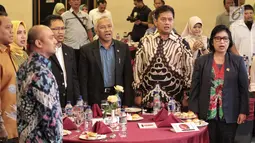 Wakil rakyat yang menerima penghargaan tersebut dinilai bersih dari korupsi, peduli kontituen dan absensi tinggi saat rapat. (Liputan6.com/ Faizal Fanani)