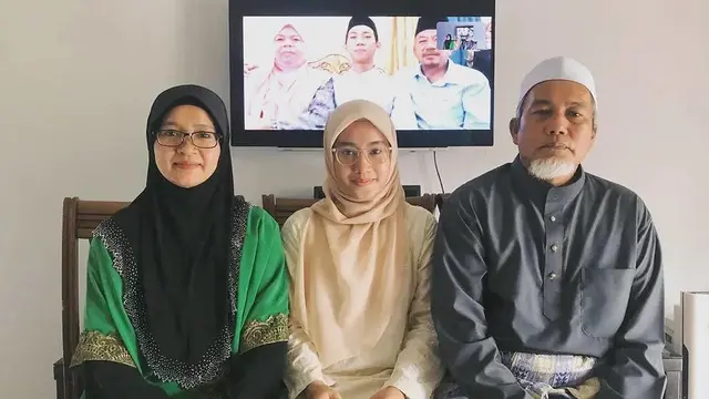 Pengantin di Malaysia nikah online selama lockdown pandemi virus corona (Twitter/@theghrack)