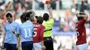 Setidaknya sudah ada 164 kasus pemain AS Roma yang diusir wasit. Beberapa diantaranya terjadi di laga derby antara AS Roma melawan Lazio. (AFP/Filippo Monteforte)