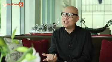 Desainer asal Singapura Frederick Lee akan menampilkan koleksi cantik penuh bunga untuk Fashion Nation X.