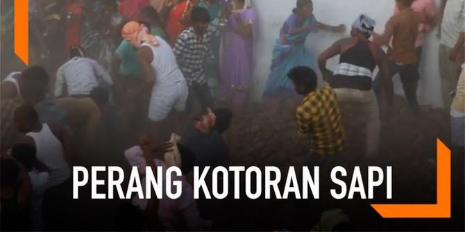 VIDEO: Serunya Perang Kotoran Sapi di India