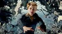 Dalam video trailer baru Divergent: Insurgent, Shailene Woodley terlihat jatuh dari gedung pencakar langit.