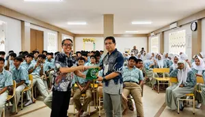 Teguh Setiawan IMDE Dorong Siswa SMK Pakai AI jadi Kolaborator Kreativitas