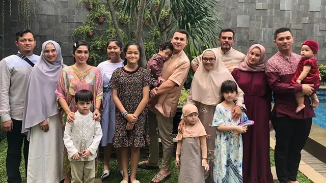 Hesti Erawati Ibunda Andhika Pratama