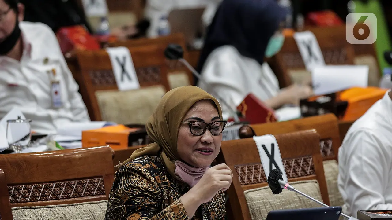 Bahas Nasib Pekerja Terimbas Corona, Menaker Raker dengan DPR