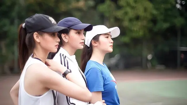 7 Potret Persahabatan Febby Rastanty dan Velerie Tifanka yang Selalu Kompak