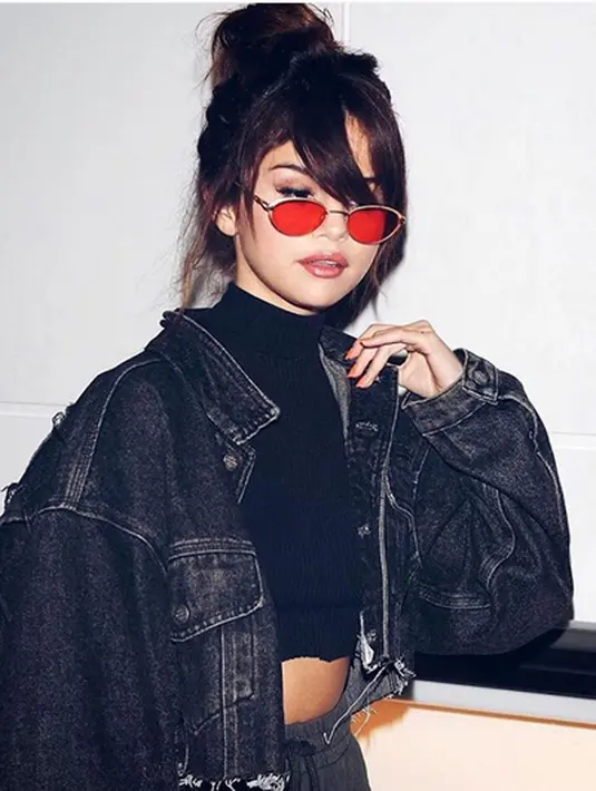 Kini ia kembali dikabarkan menjalani rehabilitasi. Dilansir oleh Aceshobiz, Kamis (1/9), berdasarkan sumber, Selena direhab bukan lantaran penyakitnya. (Instagram/selenagomez)