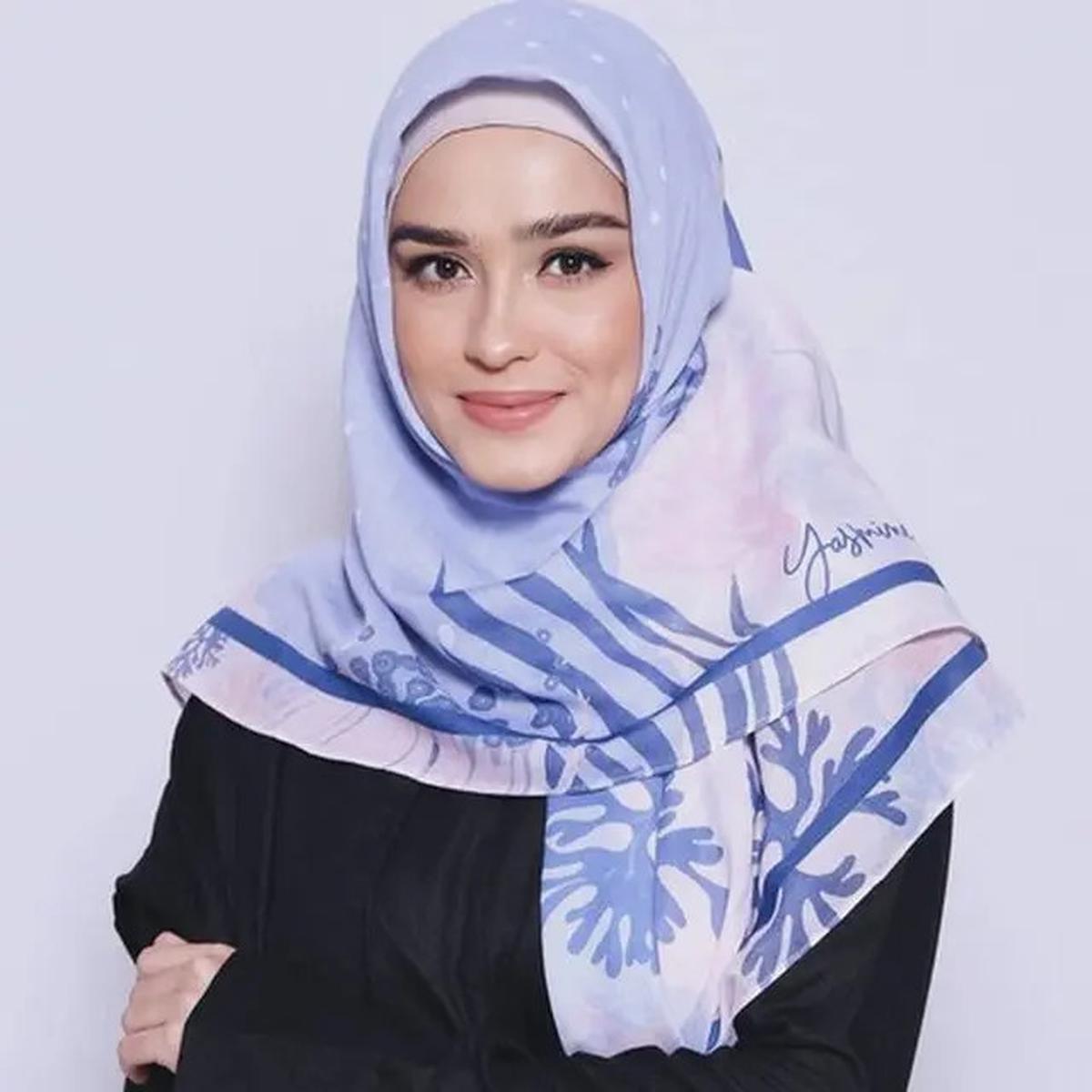 6 Artis yang Sering Dikira Non Muslim Pakai Hijab, Alyssa Daguise Bikin Pangling
