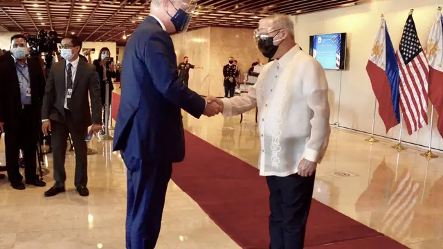 Kunjungan Robert C. O'Brien ke Filipina.