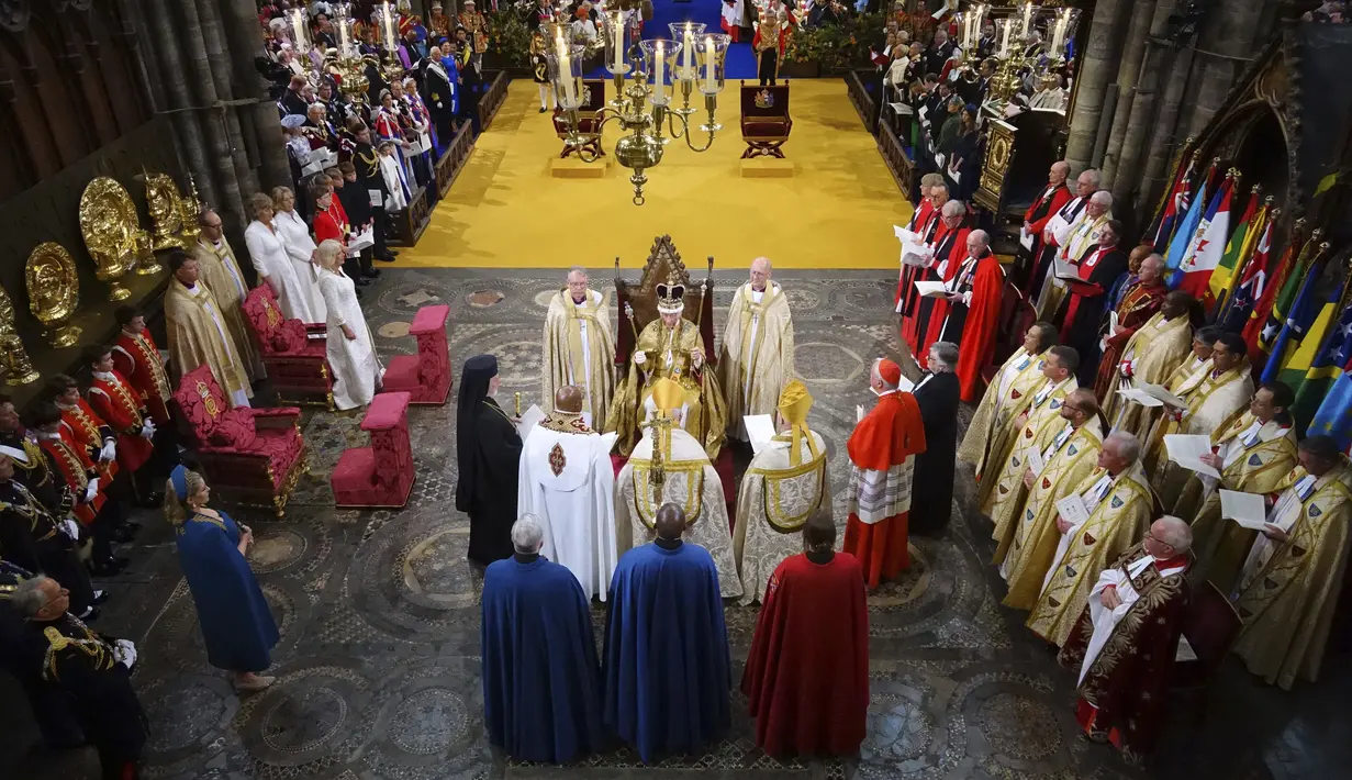 Tak hanya untuk meneruskan tradisi, acara penobatan ini juga mencerminkan Inggris yang modern dan multikultural.  (Aaron Chown/Pool Photo via AP)