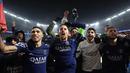 Para pemain Paris Saint-Germain (PSG) merayakan kemenangan mereka pada akhir matchday 7 League Phase Liga Champions 2024/2025 melawan Manchester City di Stadion Parc des Princes, Paris pada Rabu 22 Januari 2025 waktu setempat atau Kamis (23/1/2025) dini hari WIB. (Franck FIFE/AFP)