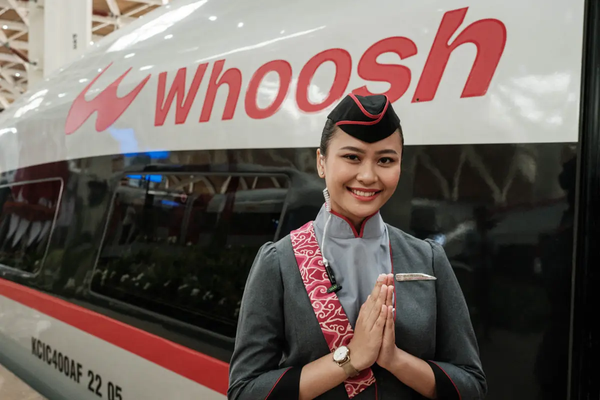 Tampilan Kereta Cepat 'Whoosh'