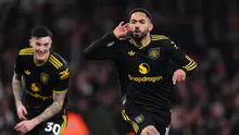 Pemain Manchester United (MU), Matheus Cunha, berlari merayakan gol yang dicetaknya ke gawang Arsenal pada lanjutan Liga Inggris 2025/2026 di Emirates Stadium, Minggu (26/1/2026) malam WIB. (Mike Egerton/PA via AP)