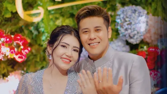 6 Gaya Via Vallen dalam Balutan Kebaya, Tampil Anggun