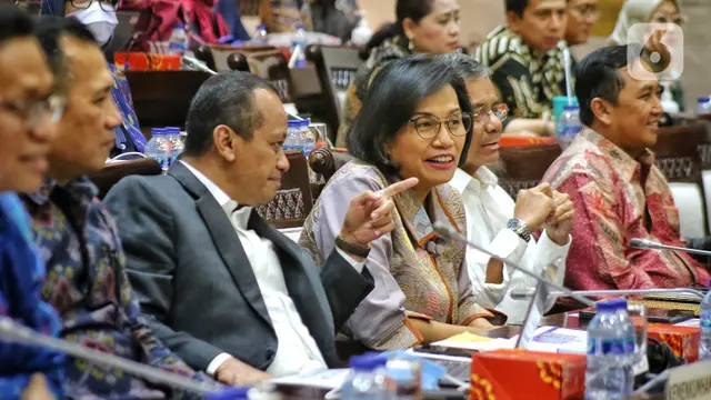 Menteri Keuangan dan Kepala BKPM Rapat Kerja Bahas RUU PPSK