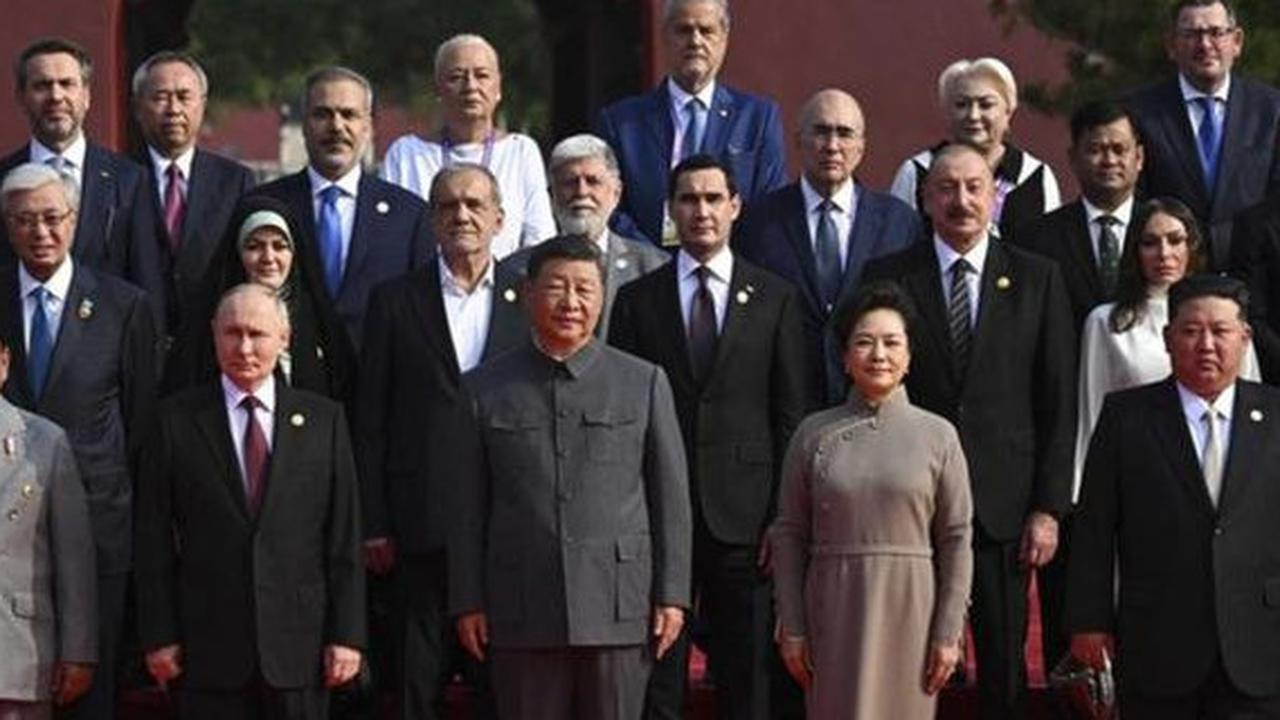 VIDEO: Potret Gagah Prabowo Foto Bareng Putin & Kim Jong Un di Parade Militer China